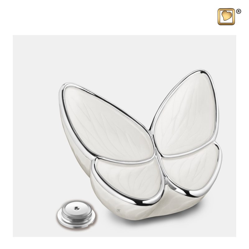 Urn vlinder - Wings of Hope 0,40 liter Pearl white Polished silver Medium M1042